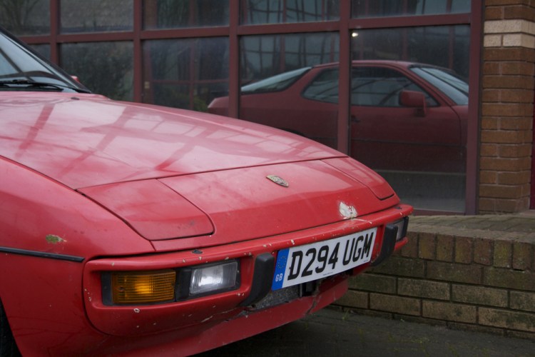 Porsche 924S Office Block