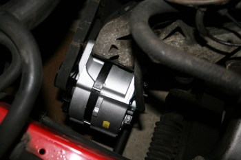 Refurbed 924S Alternator in situ