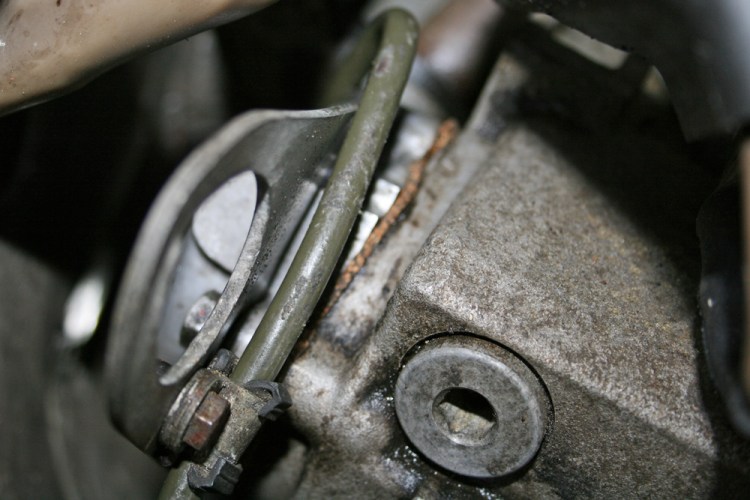 Porsche 924S Cam Cover Gasket Fitted Porsche 924S Cam Cover Gasket Fitted