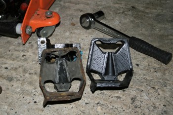 Porsche 924 S Transmission Mounts