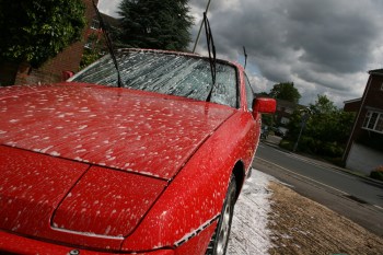 Porsche 924 S Snow Foamed Porsche 924 S Snow Foamed