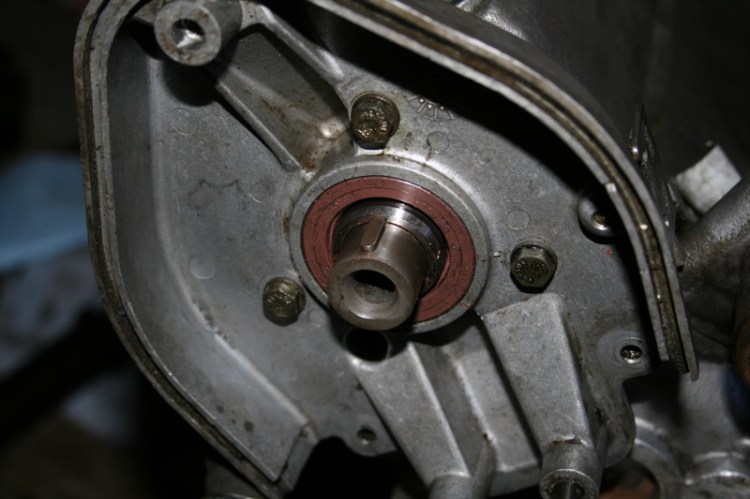 Porsche 924 S Cam Shaft