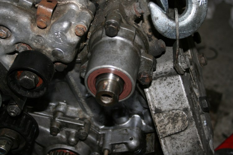 Porsche 924 S Upper Balance Shaft