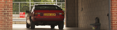Porsche 924 S Oulton Park Garage